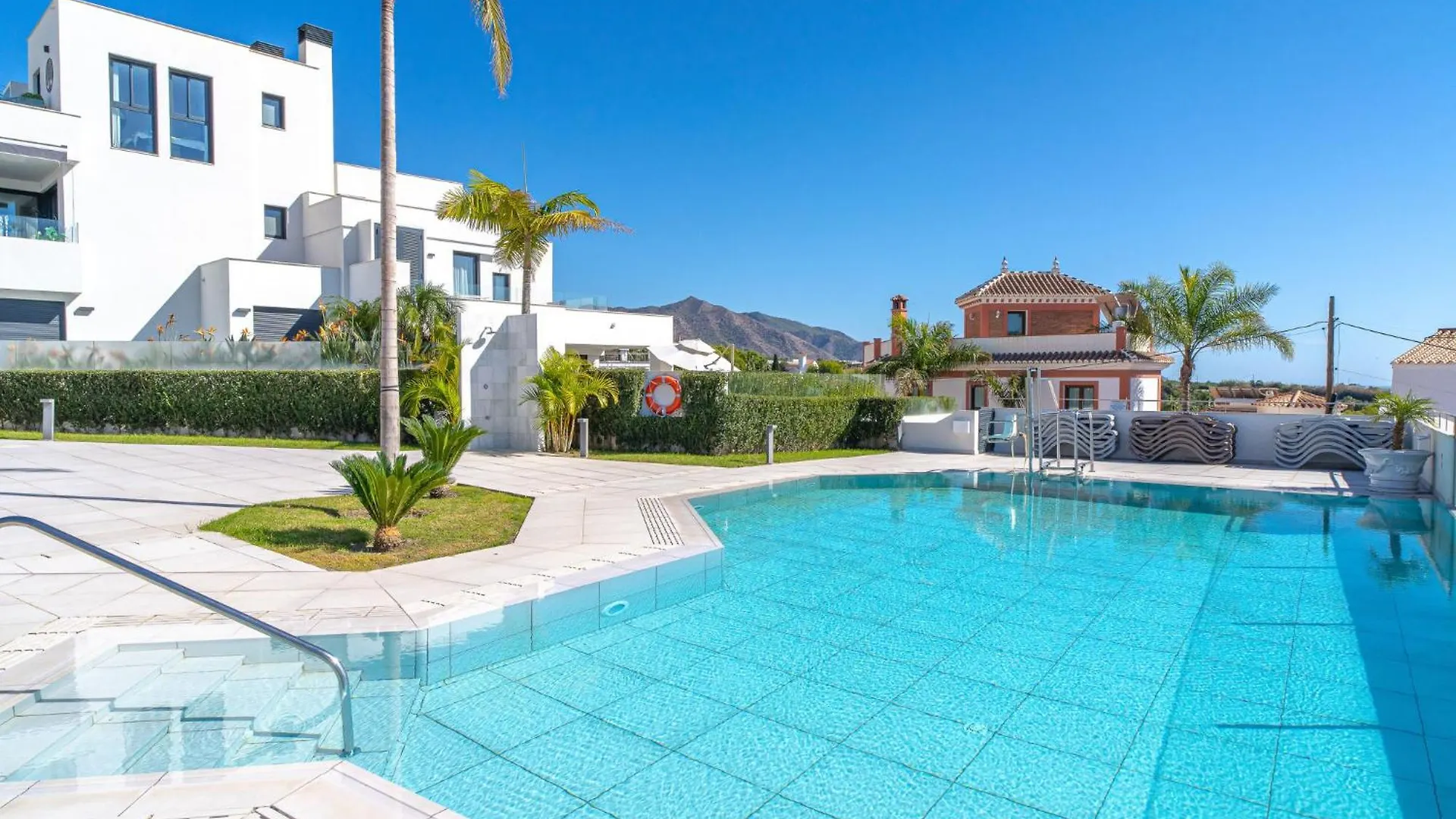 נרחה Holiday Home Royal By Interhome
