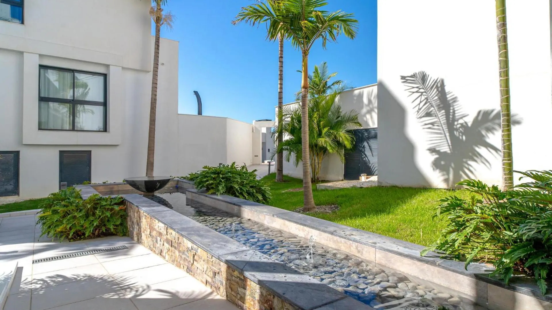נרחה Holiday Home Royal By Interhome